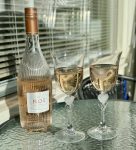 Le Roi Soleil is a rosé that offers elegance and a refreshing crispness, best enjoyed with lighter fare, but it might be perceived as slightly austere for a lazy day in a sun lounger.