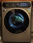 The Roborock Zeo One is a luxurious and modern washer-dryer that cleans clothes effectively. The biggest drawbacks are that the automatic dispenser only has one compartment (impractical for whites/coloreds) and that it dries significantly less than it washes. It's quite expensive (SEK 17,990), but a must-buy if you want an advanced all-in-one machine and have the budget for it.
