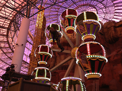 Pariserhjulet i nöjesparken på Circus Circus. Notera zombie:n som hängts upp inför Halloween...