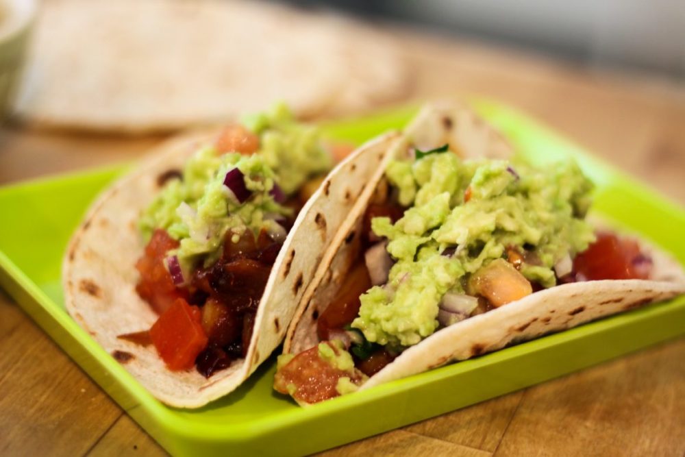 pulled jackfruit tacos