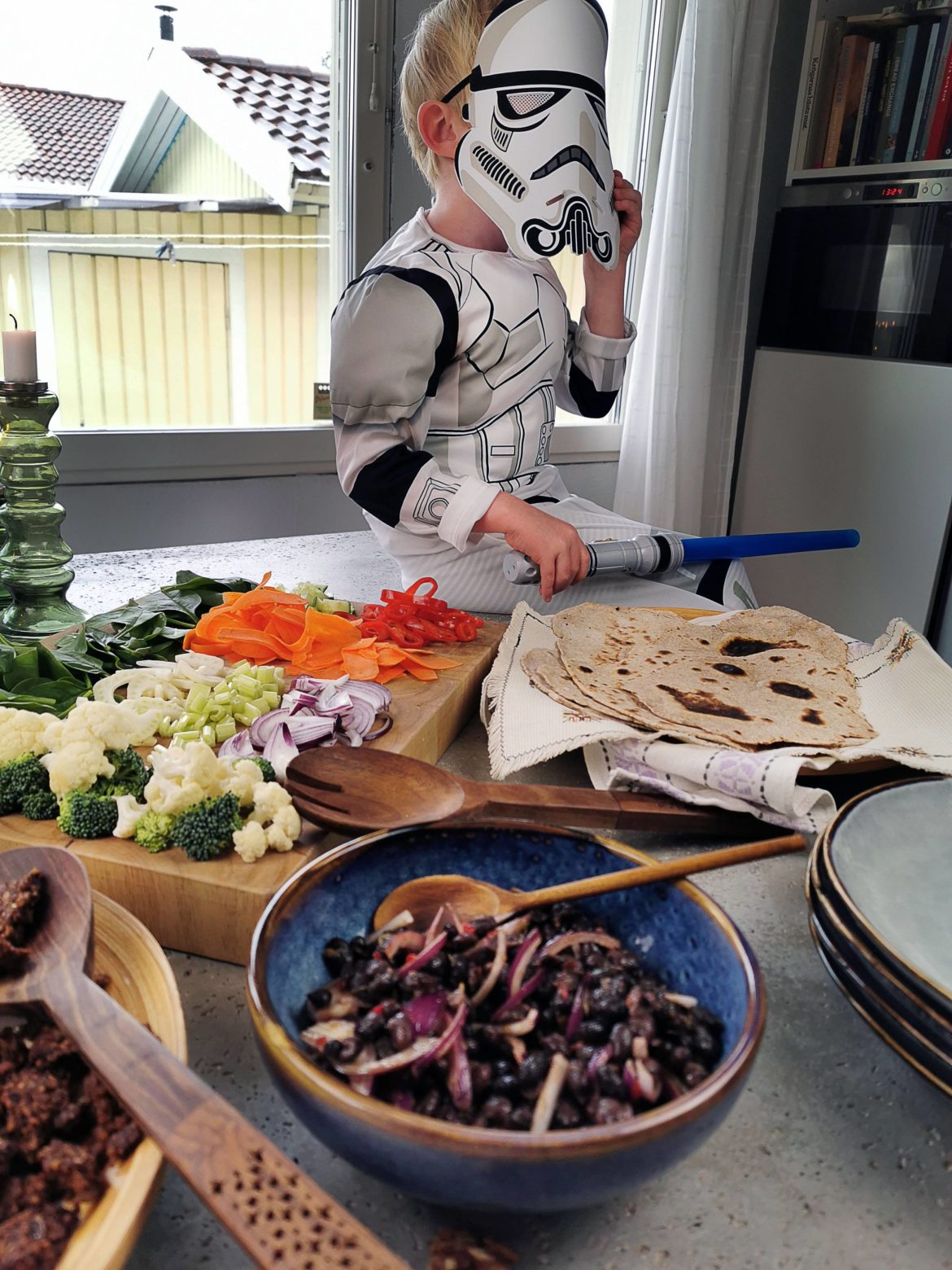 vegan taco and stormtrooper approves