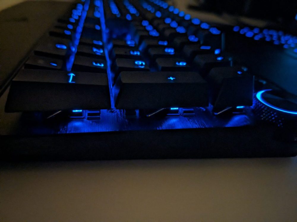 Razer Huntsman V3 Pro Knappar sidan RGB