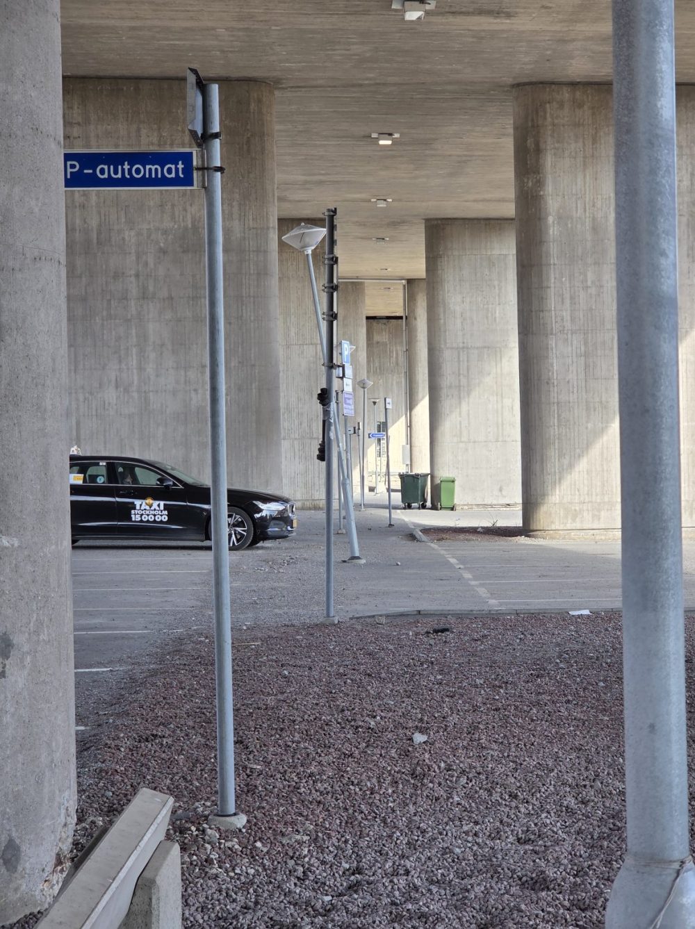 Telephoto lens - 69 mm / 69 mm / F2.4 / ISO 25 / 1/209 s (Photo: senses.se)