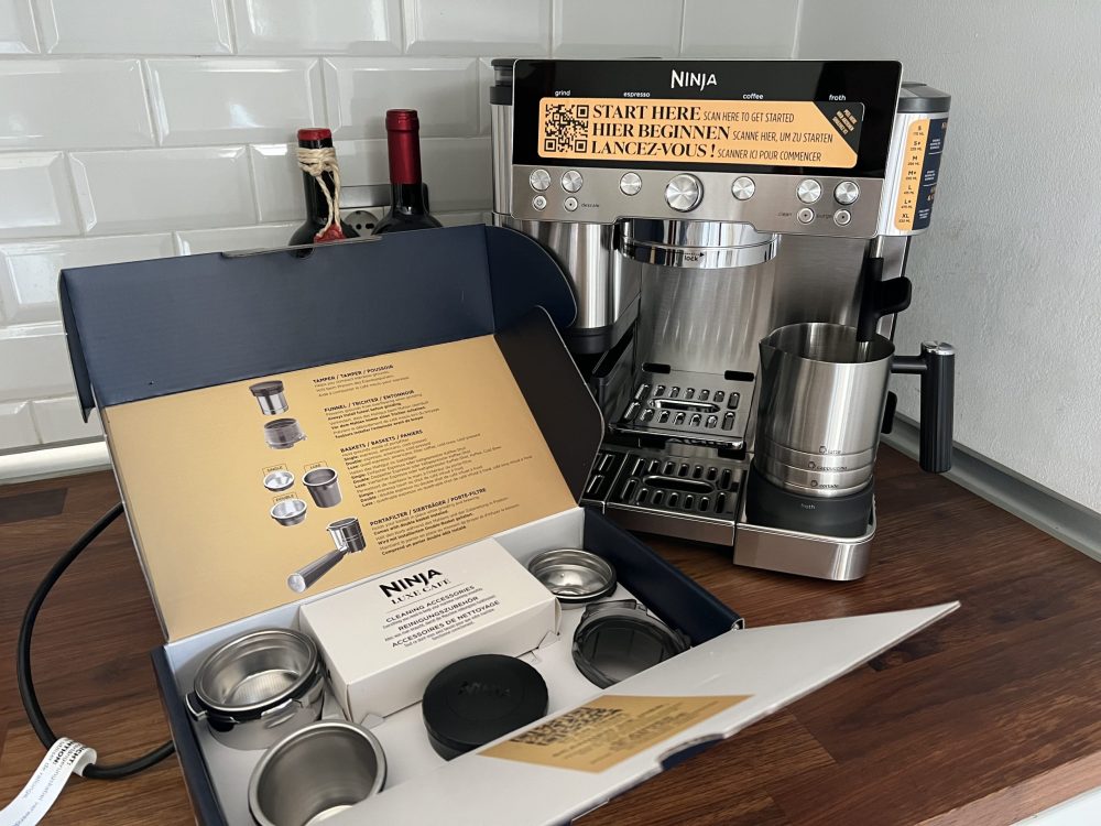 Ninja coffee machine packaging