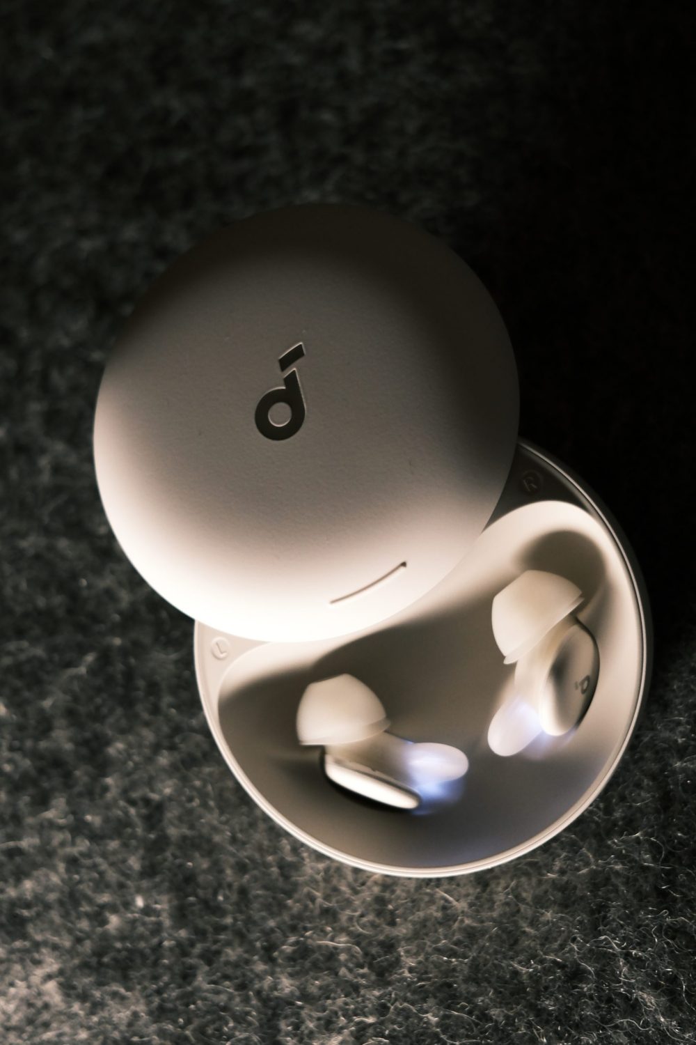 Anker Soundcore Sleep A30