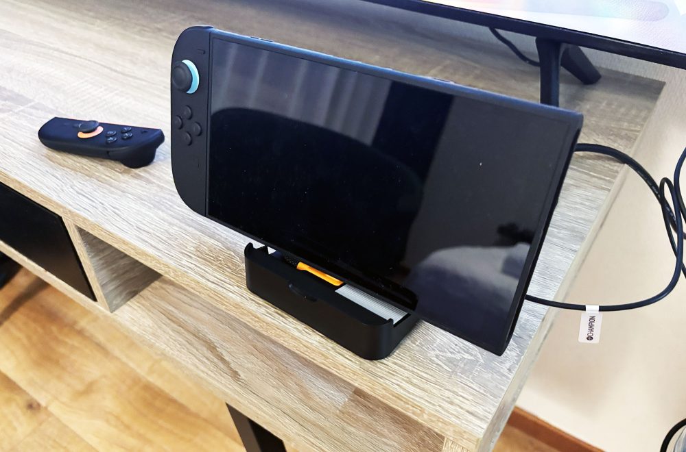 Photo: senses.se - j5create - Omni Side Dock - Tilt.