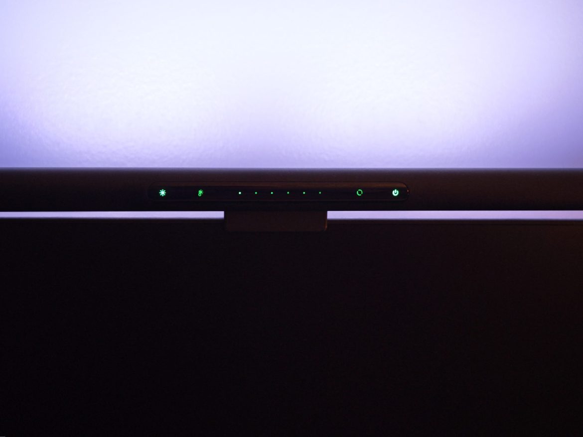 Razer Aether Monitor Light Bar (Foto: senses.se)
