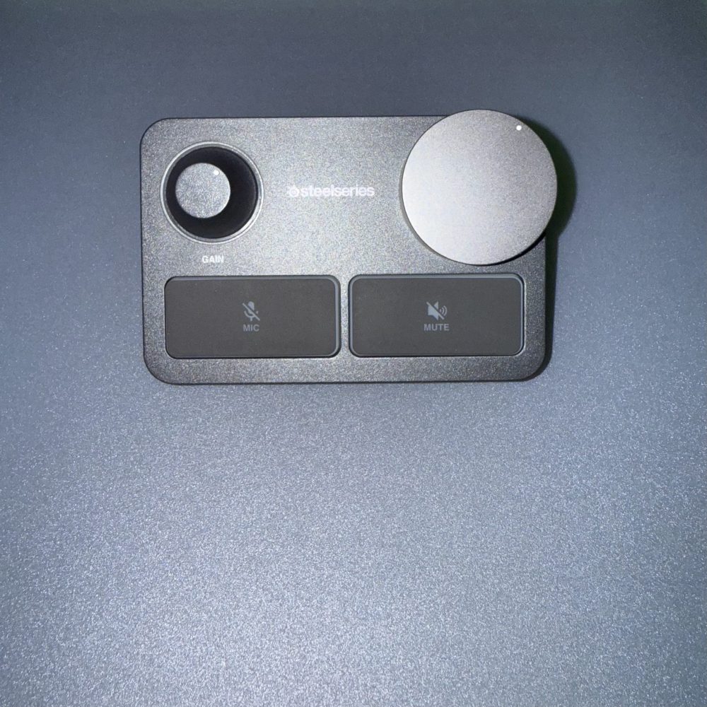 Steelseries-stream-mixer