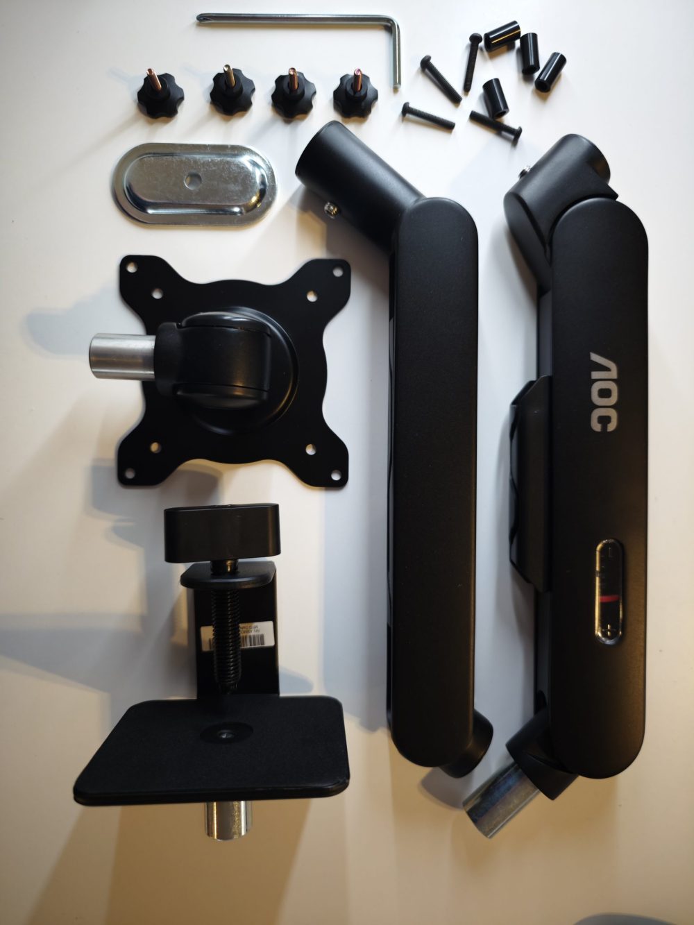 AOC AM400 (Photo: senses.se)