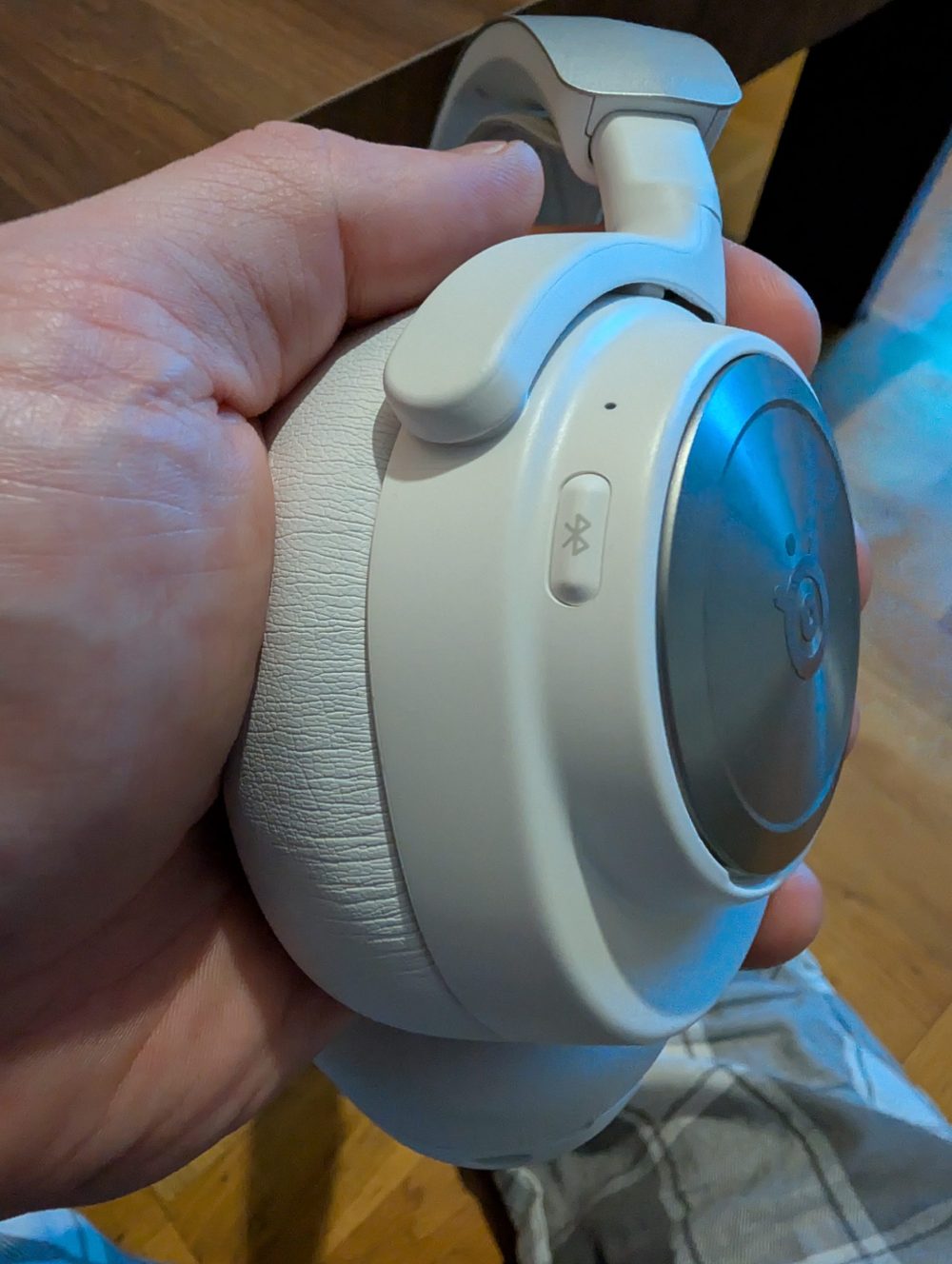 SteelSeries Arctis Nova Pro Wireless