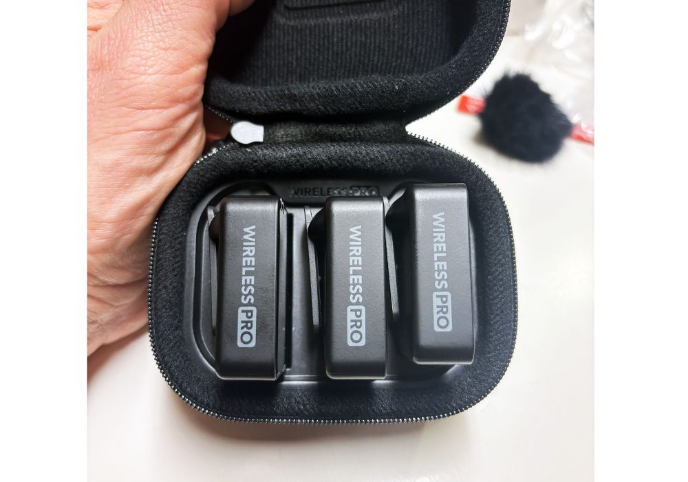 Photo: Senses.se - Wireless Pro - RØDE - the box