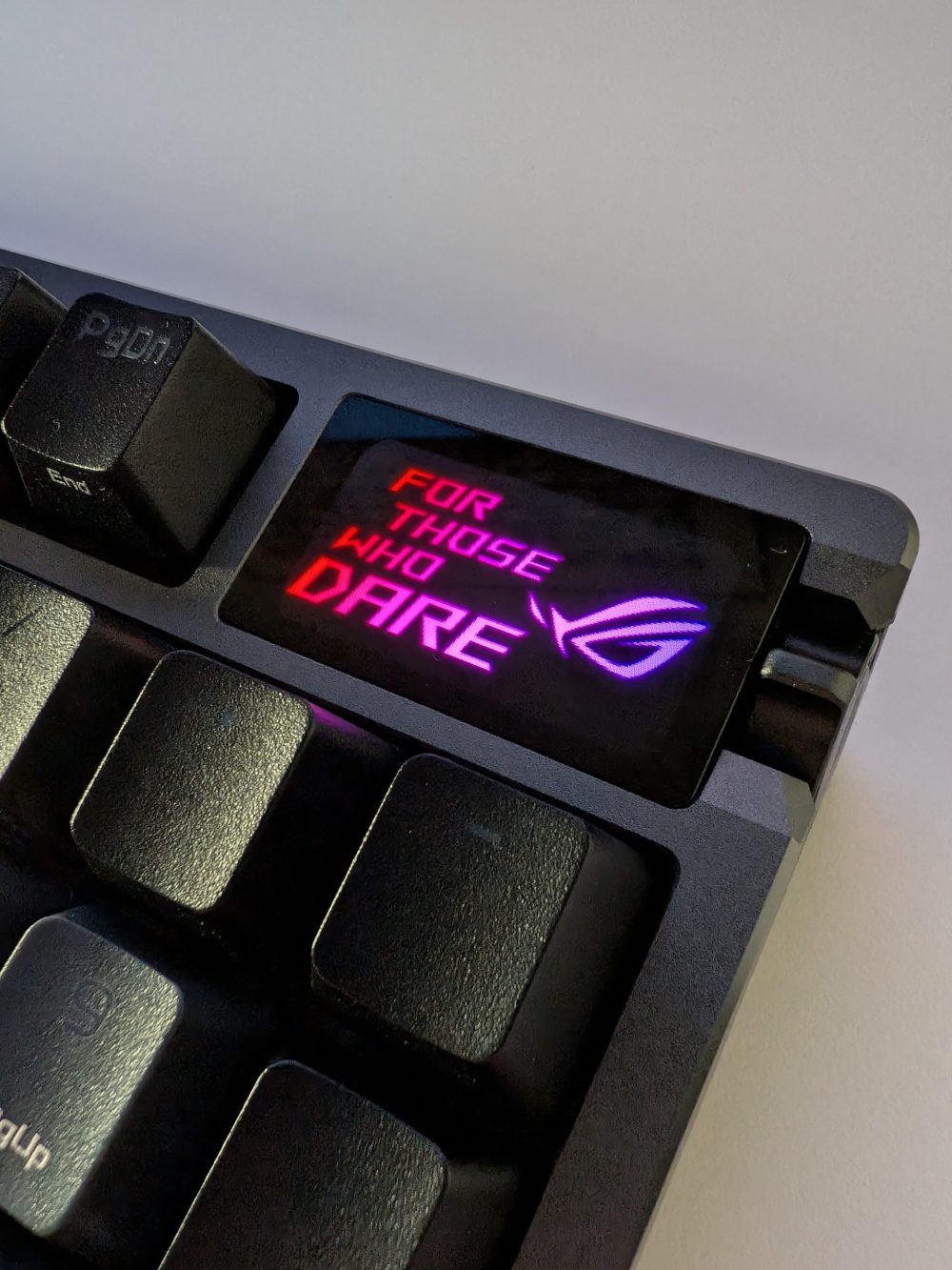 Asus ROG Azoth 96 HE