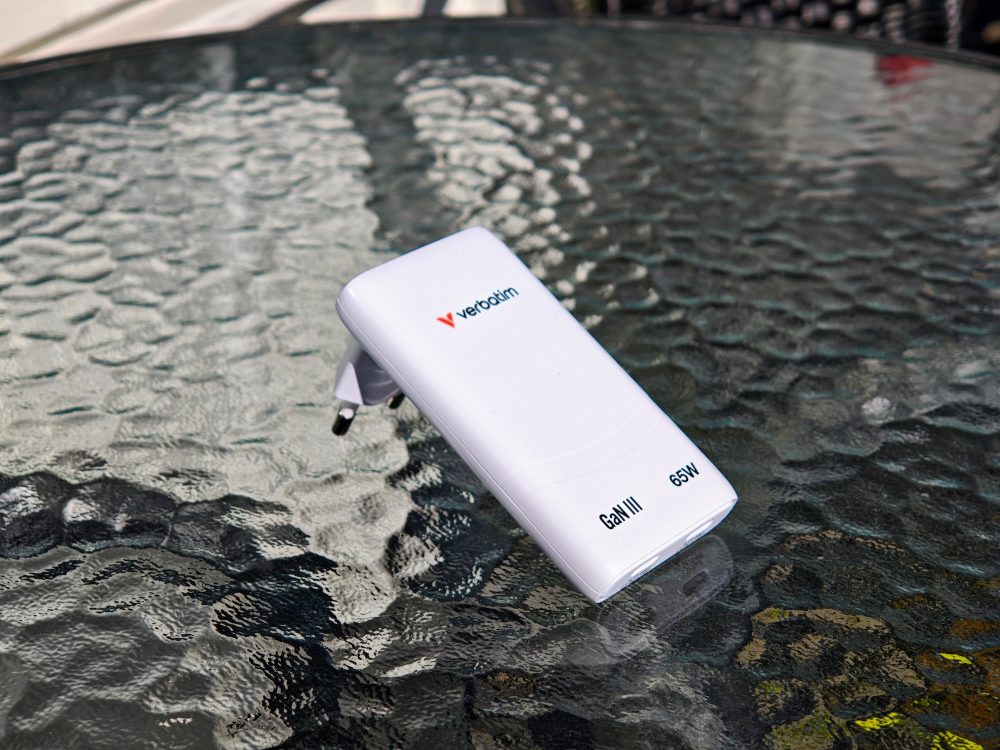 Verbatim Fold n Go charger