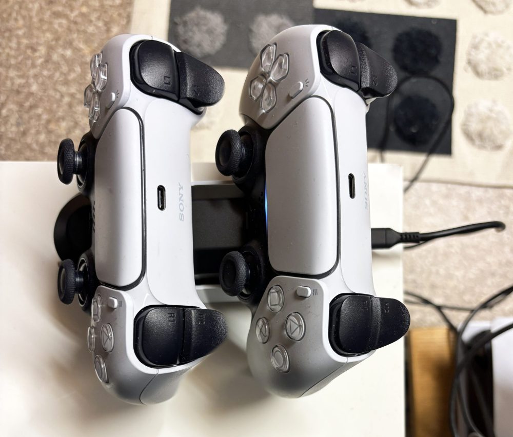 Trust GXT 228 - Duel Charge Stand