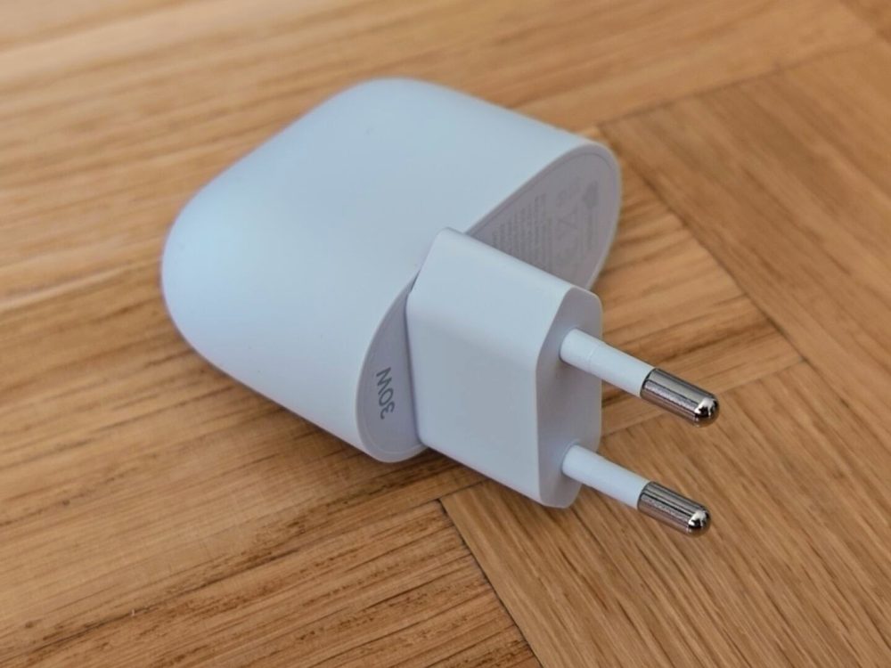 Google Home Speaker charger