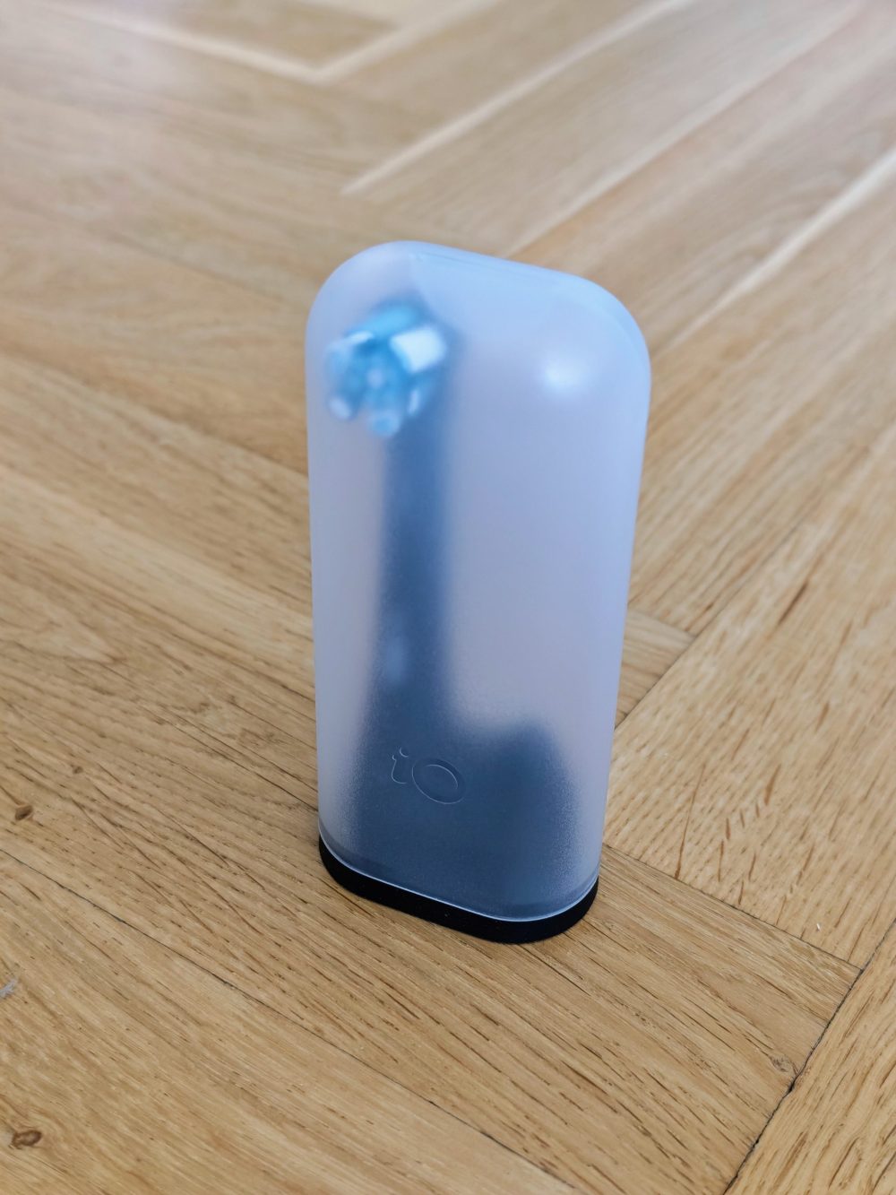 Oral-b io10 gold borsthuvud med skydd