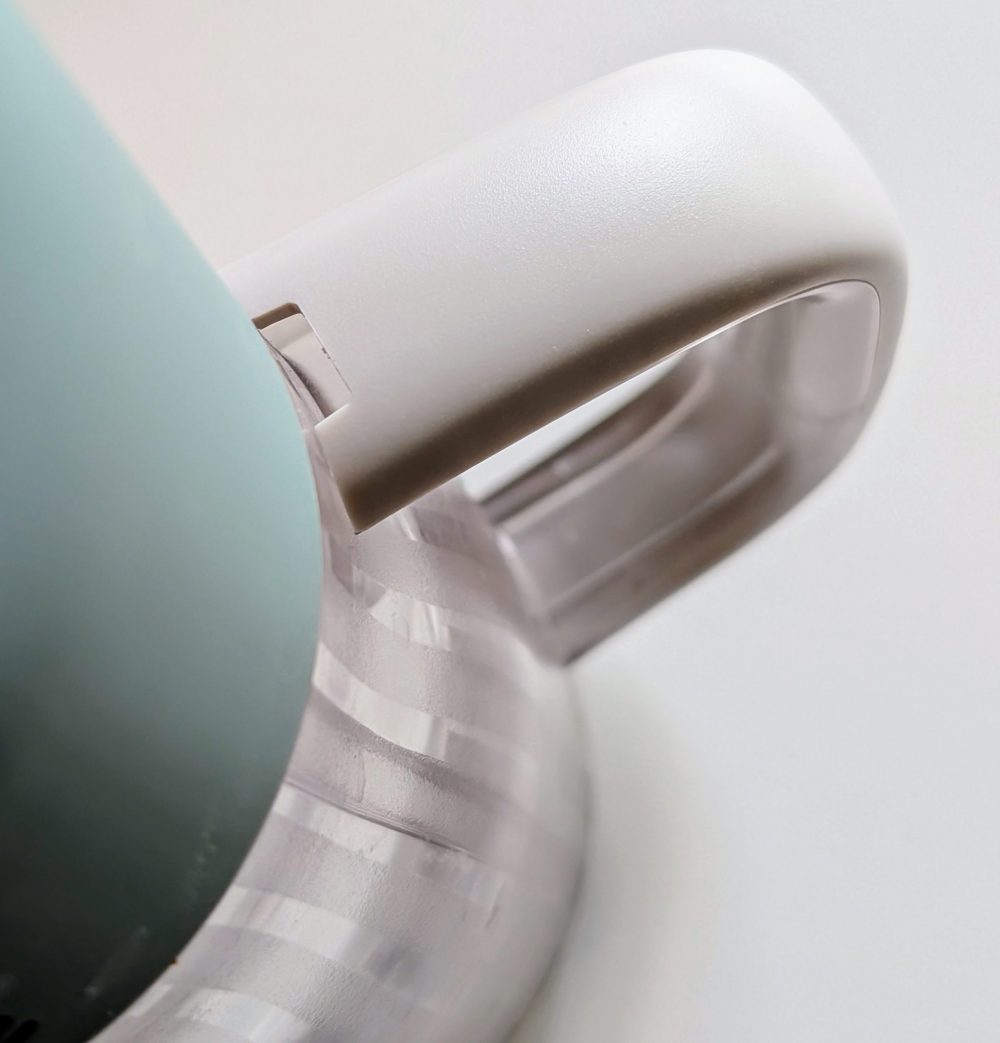 Ninja BlendBOSS – The very strange hole in the handle