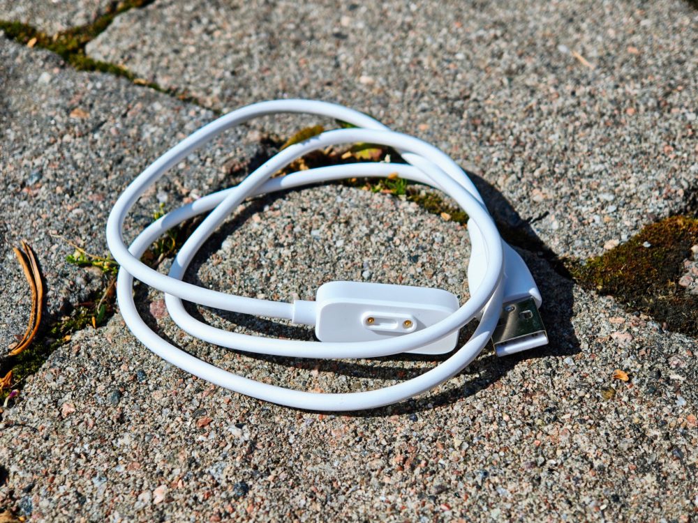 TCL Movetime MT 48 – Hade USB-C kunnat göra laddningen snabbare?
