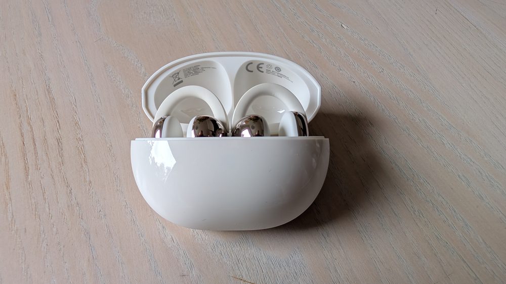 TCL CrystalClip
