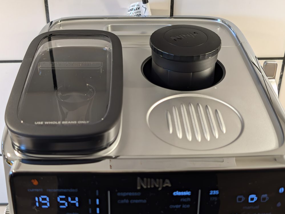 Ninja Luxe Café MINI Plus – Smart storage space