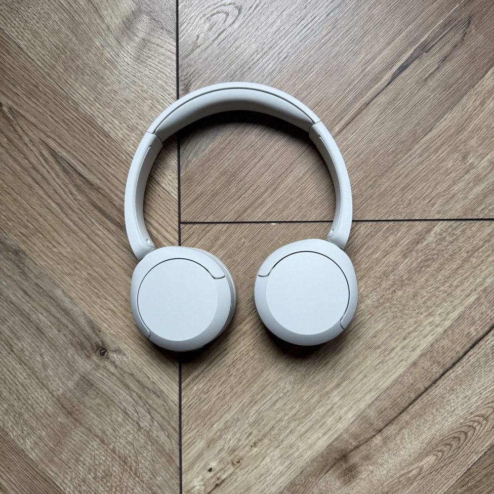 Sony-WH-CH530-framsida